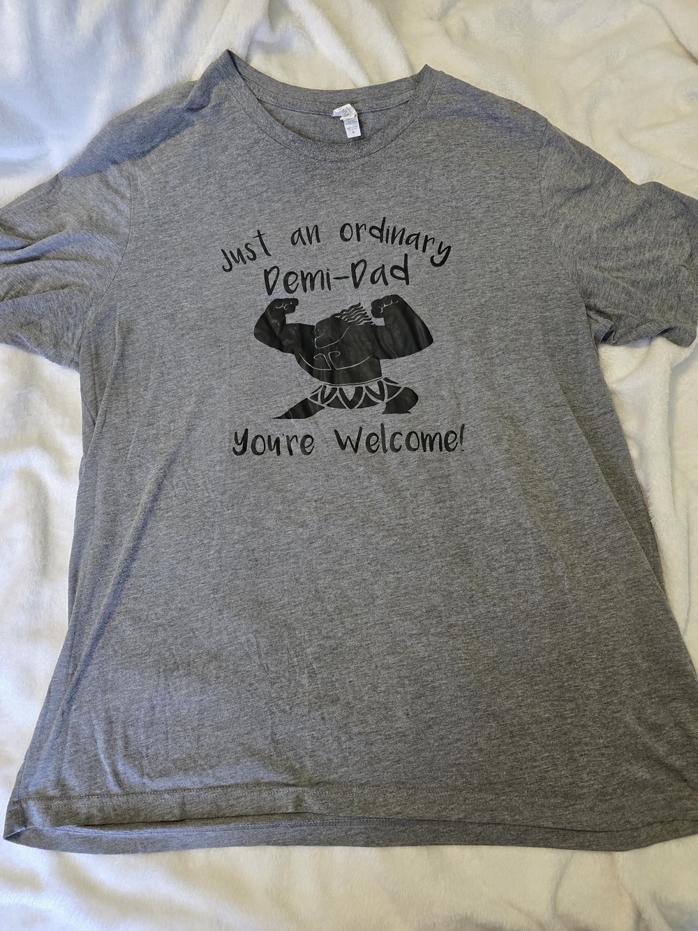 Disney Moana Maui "Just An Ordinary Demi-Dad" Graphic Tee XL